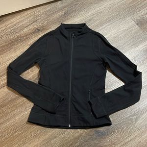 Lululemon size 4